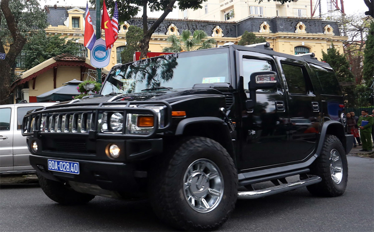 Hummer H2 - khủng long bọc thép của Việt Nam tại thượng đỉnh Trump - Kim Hummer H2 - khủng long bọc thép của Việt Nam tại thượng đỉnh Trump - Kim