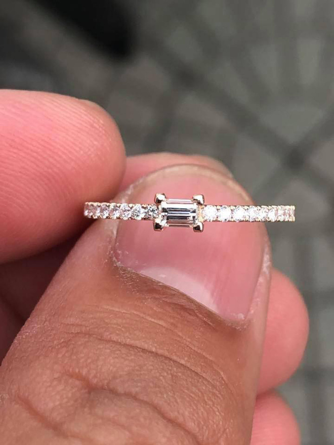 Xôn xao câu chuyện cô gái được tặng nhẫn Cartier $3200 nhưng từ chối vì tưởng kim cương fake giá 500 ngàn đồng