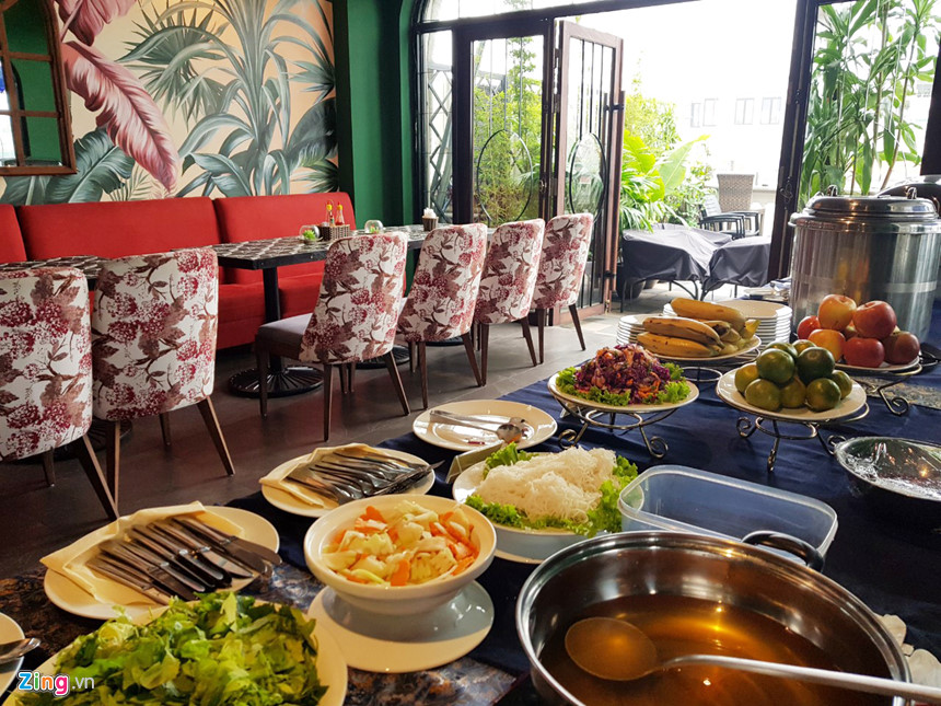 Cuộc chiến thuê trường quay trên cao phục vụ thượng đỉnh Mỹ - Triều