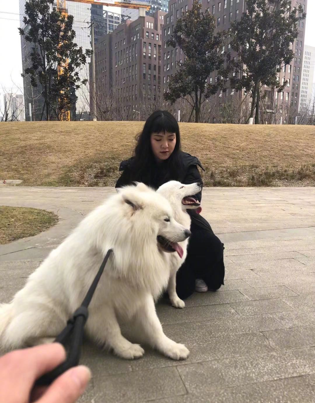 Thanh niên hẹn hò không thành với bạn gái làm quen trên mạng, boss hai nhà lại bất ngờ thành đôi