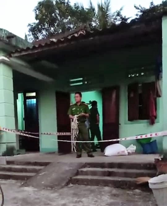 Một gia đình ở Quảng Nam trình báo mất 49 cây vàng giấu trong đống thóc