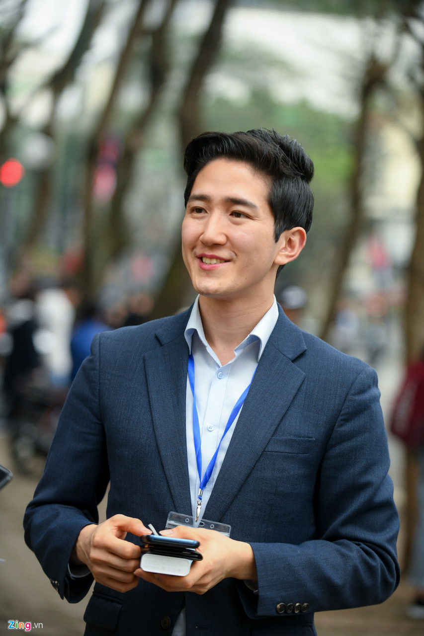 Dàn phóng viên trai xinh gái đẹp tại Hội nghị thượng đỉnh Mỹ - Triều