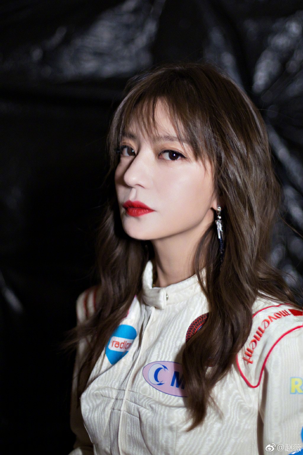 Triệu Vy lộ ảnh ngoài đời trái ngược hoàn toàn với trên mạng: Mặt mộc già xọm, nhăn nheo khó tin Triệu Vy lộ ảnh ngoài đời trái ngược hoàn toàn với trên mạng: Mặt mộc già xọm, nhăn nheo khó tin