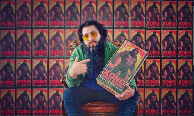Đạo diễn Kong sống ra sao tại Mỹ sau vụ bị hành hung ở Việt Nam?