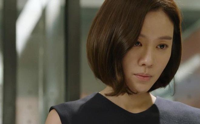 Bắt quả tang chồng ngoại tình với em dâu, vợ không ly hôn mà kiên quyết làm điều này