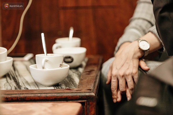 Ông chủ phục vụ 3.000 cốc cà phê trứng Giảng: Hà Nội không quyết định được thành - bại của thượng đỉnh, chỉ là đối đãi bạn bè quốc tế thật tốt Ông chủ phục vụ 3.000 cốc cà phê trứng Giảng: Hà Nội không quyết định được thành - bại của thượng đỉnh, chỉ là đối đãi bạn bè quốc tế thật tốt