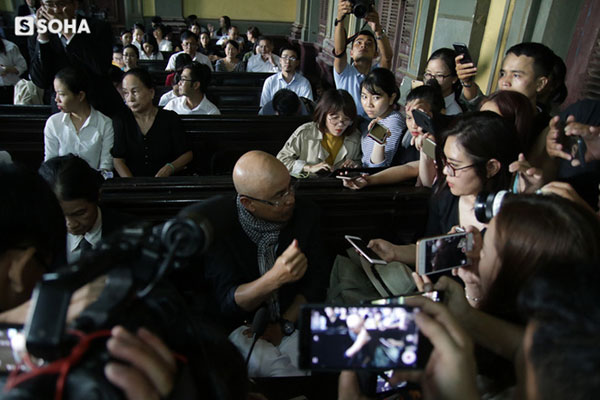 Đại diện của bà Lê Hoàng Diệp Thảo: Chúng tôi nghi ngờ bị đơn giả mạo chứng cứ