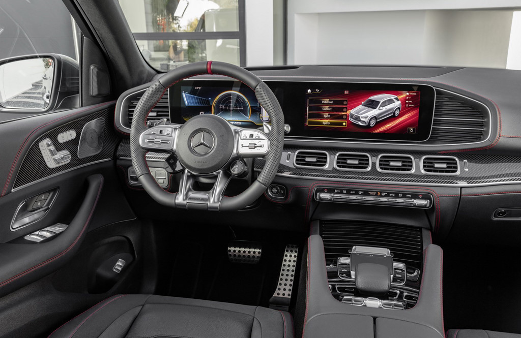 Mercedes-AMG GLE 53 4MATIC+ mới lộ diện, điểm nhấn ở động cơ