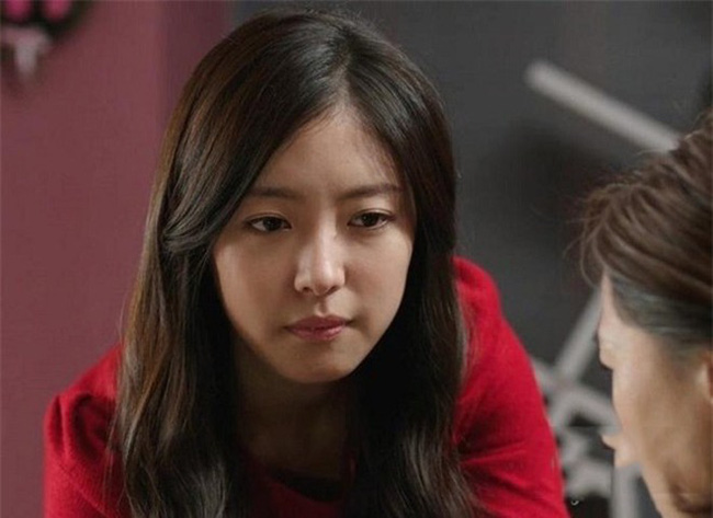 Mẹ chồng lên trông cháu được mấy hôm đòi bỏ về vì “làm ô sin còn có lương”, nàng dâu nói một lời khiến bà phát ngượng