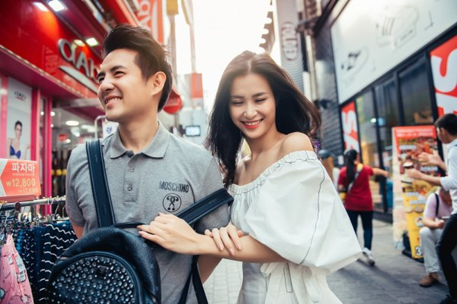 Kỷ niệm 10 năm yêu nhau, Đông Nhi và Ông Cao Thắng đồng loạt gửi lời nhắn nhủ đầy ngọt ngào