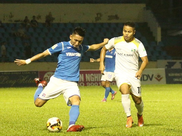 Tạm thời đổi sân nhà, Than Quảng Ninh dành những tri ân đặc biệt tới khán giả ở trận gặp SLNA