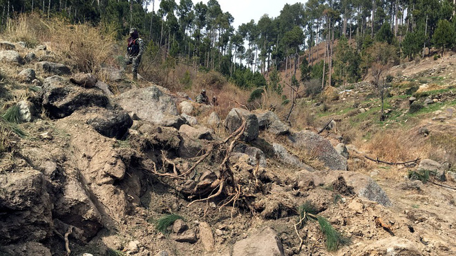 NÓNG: Ấn Độ và Pakistan đấu hỏa lực dữ dội - Tư lệnh KQ và HQ Ấn được lệnh báo động Z+