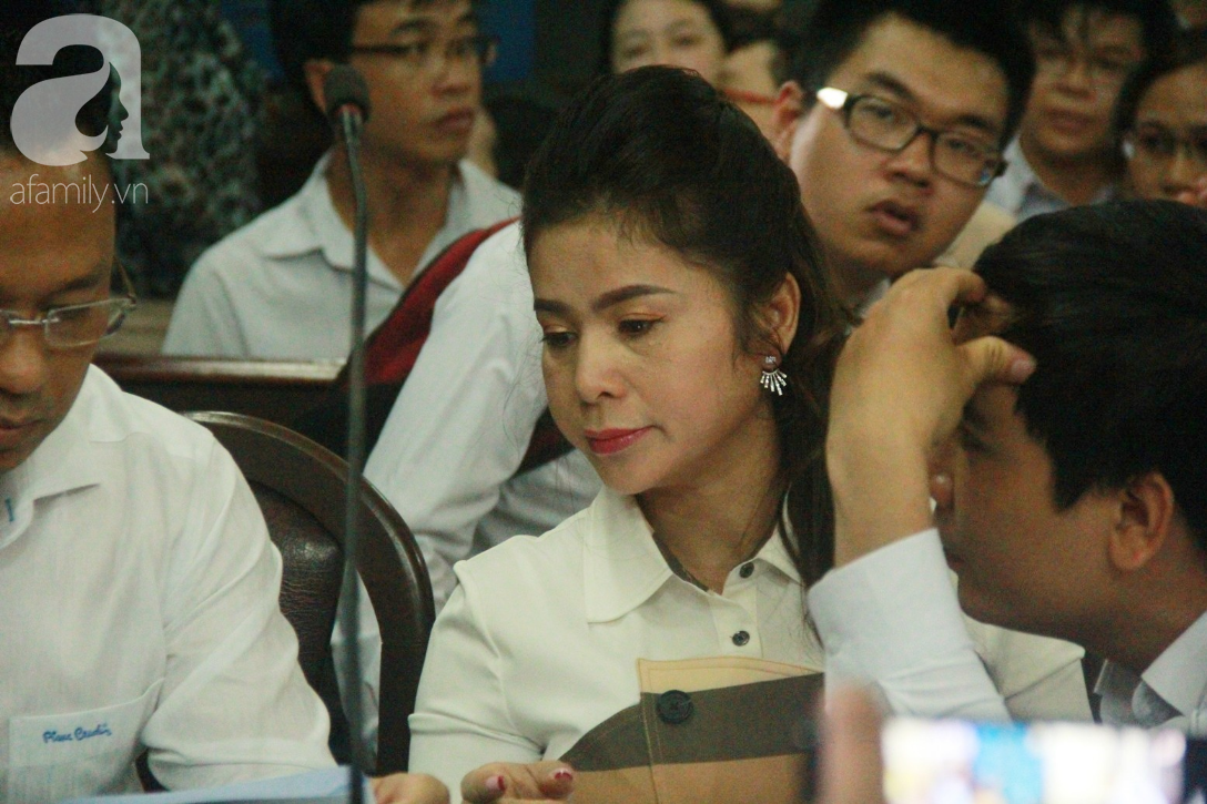 Bà Lê Hoàng Diệp Thảo ngậm ngùi: Vì thương chồng mới đưa ông Vũ vào nhà thương điên