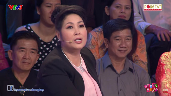 NSND Hồng Vân: Tôi nghèo tới mức phải cắt đôi bánh xà phòng ra rửa mặt, không dám tắm