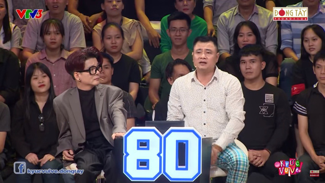 NSND Hồng Vân: Tôi nghèo tới mức phải cắt đôi bánh xà phòng ra rửa mặt, không dám tắm