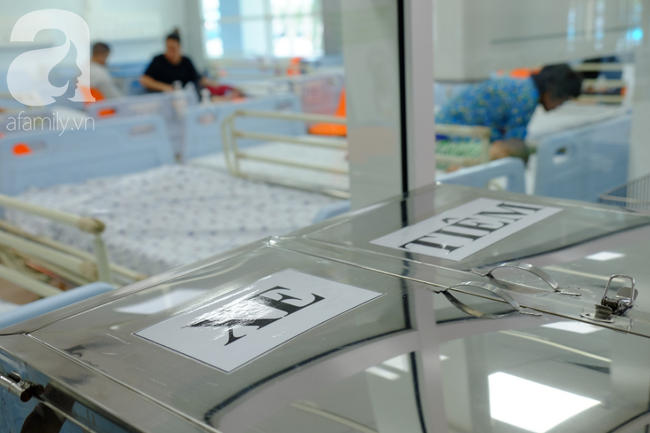 Người mẹ Sài Gòn đau khổ tột cùng vì con trai 12 tháng tuổi mang gương mặt quỷ, má phình to như quả bưởi