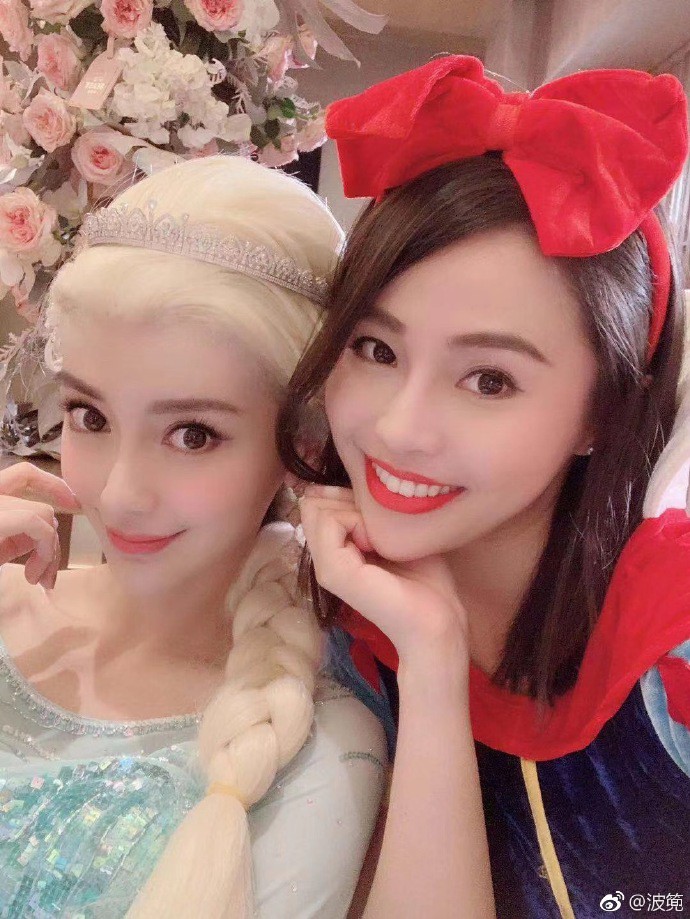 Sinh nhật hoành tráng của Angela Baby: Nữ chính cosplay Elsa, dàn bạn quẩy hết mình, nhưng ông xã không có mặt?
