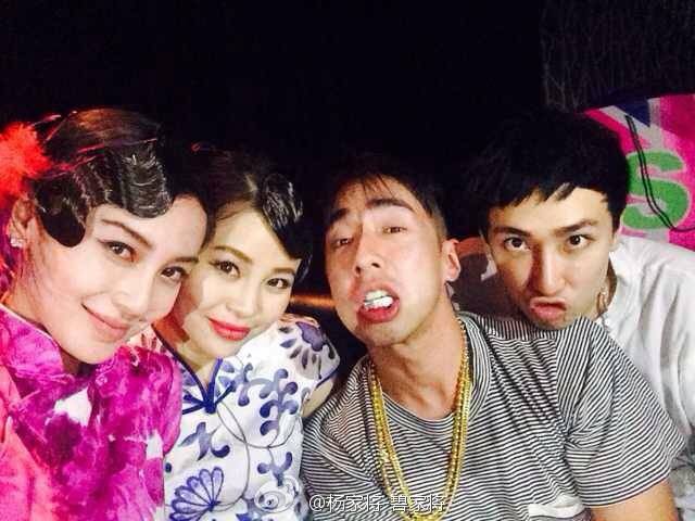 Sinh nhật hoành tráng của Angela Baby: Nữ chính cosplay Elsa, dàn bạn quẩy hết mình, nhưng ông xã không có mặt?