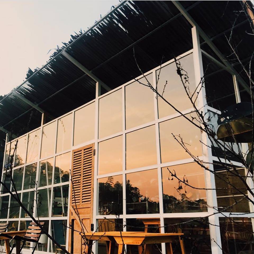 Homestay nổi tiếng nhất nhì ở Đà Lạt bị cháy lớn, nhiều du khách hoảng loạn