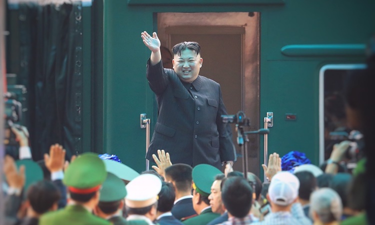 Tàu chở ông Kim Jong-un đi qua miền trung Trung Quốc