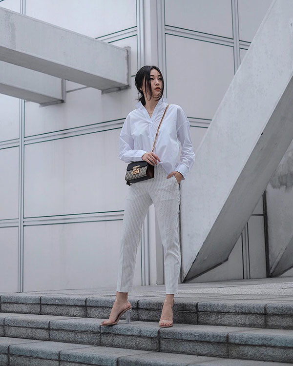 Để thực hiện cú lột xác ngoạn mục cho phong cách công sở vốn tẻ nhạt, bạn hãy thử áp dụng 4 tips sau