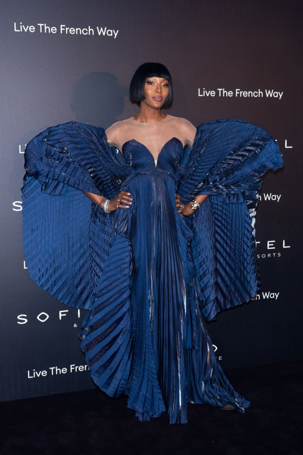 Kate Bosworth đẹp nhất tuần với đầm xuyên thấu Công Trí