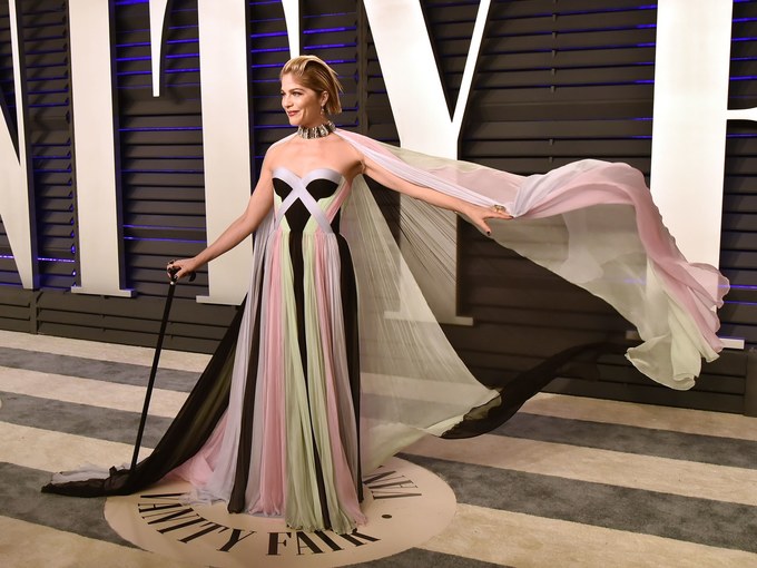 Kate Bosworth đẹp nhất tuần với đầm xuyên thấu Công Trí