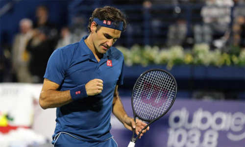 Federer trở lại top bốn thế giới