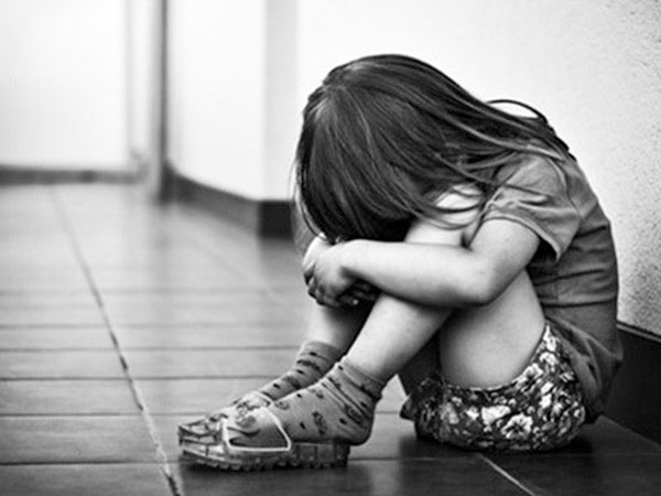 Thầy giáo bị tố dâm ô hàng loạt nữ sinh tiểu học: Tôi không nhớ rõ và rất hoang mang về sự việc xảy ra