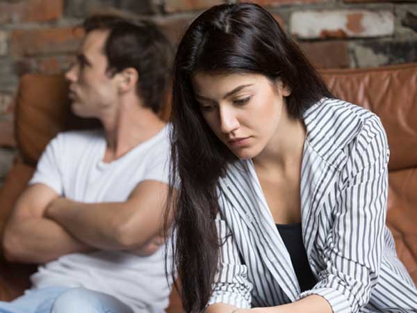 Đau đớn nào hơn khi tình địch của tôi chẳng phải ai khác mà chính là chị chủ nhà trọ tôi vẫn mang ơn