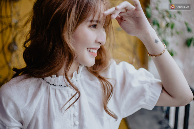 Ngân Sát Thủ bật mí thu nhập 100 triệu/ tháng, tiết lộ 4 năm ở cạnh ViruSs chỉ hẹn hò xem phim đúng 2 lần!