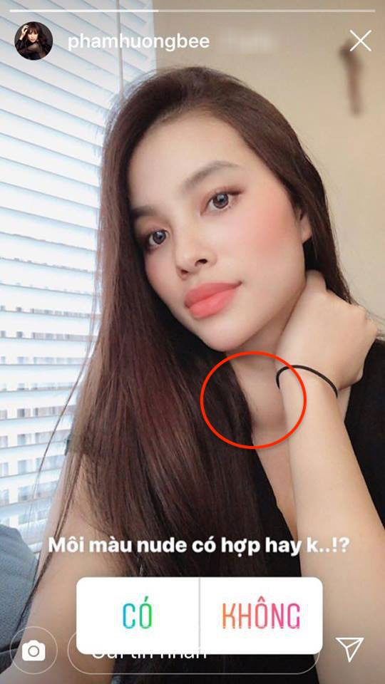 Lâu lâu mới đăng ảnh mới nhưng Phạm Hương lại bị fan nhận ra điểm khác thường này