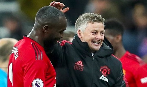 Solskjaer: Man Utd cảm thấy mình bất khả chiến bại