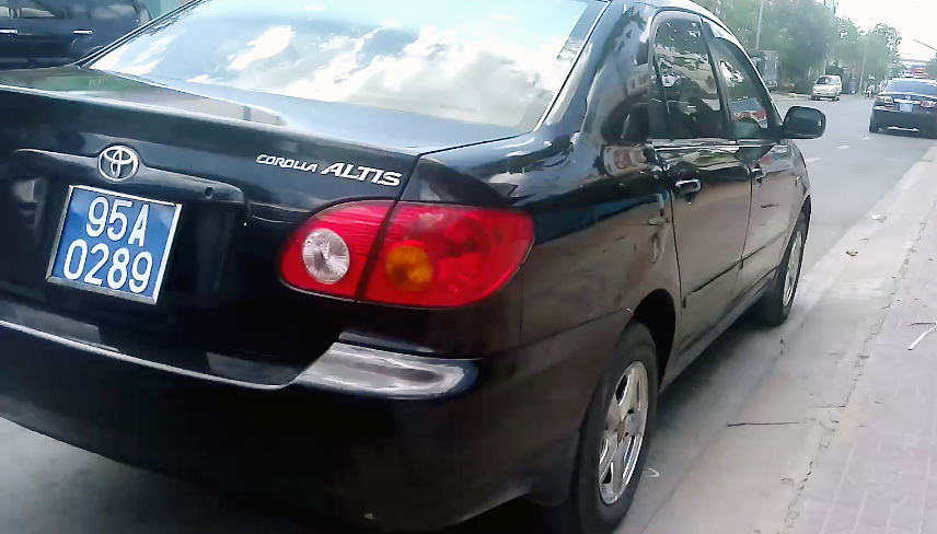 Diễn biến mới vụ xe biển xanh đi tiệc thôi nôi cháu Bí thư huyện