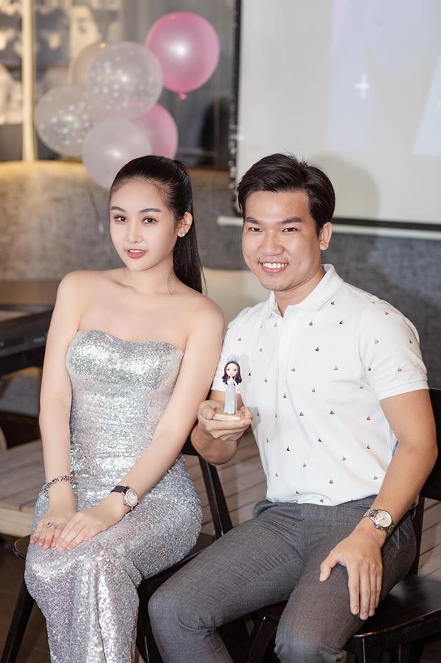 Ngân Anh so với thời mới đăng quang: Nhan sắc ngày càng khác lạ, môi không còn sưng phồng