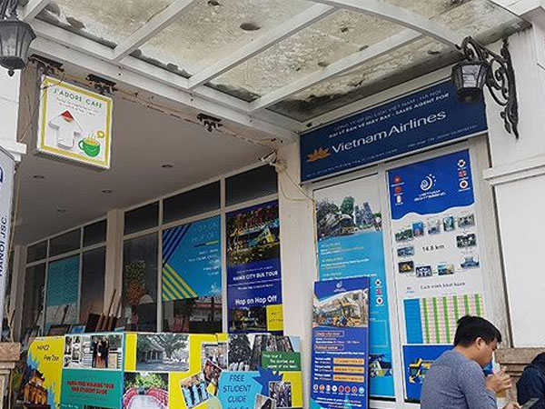 Đất vàng công sở, hàng quán bủa vây