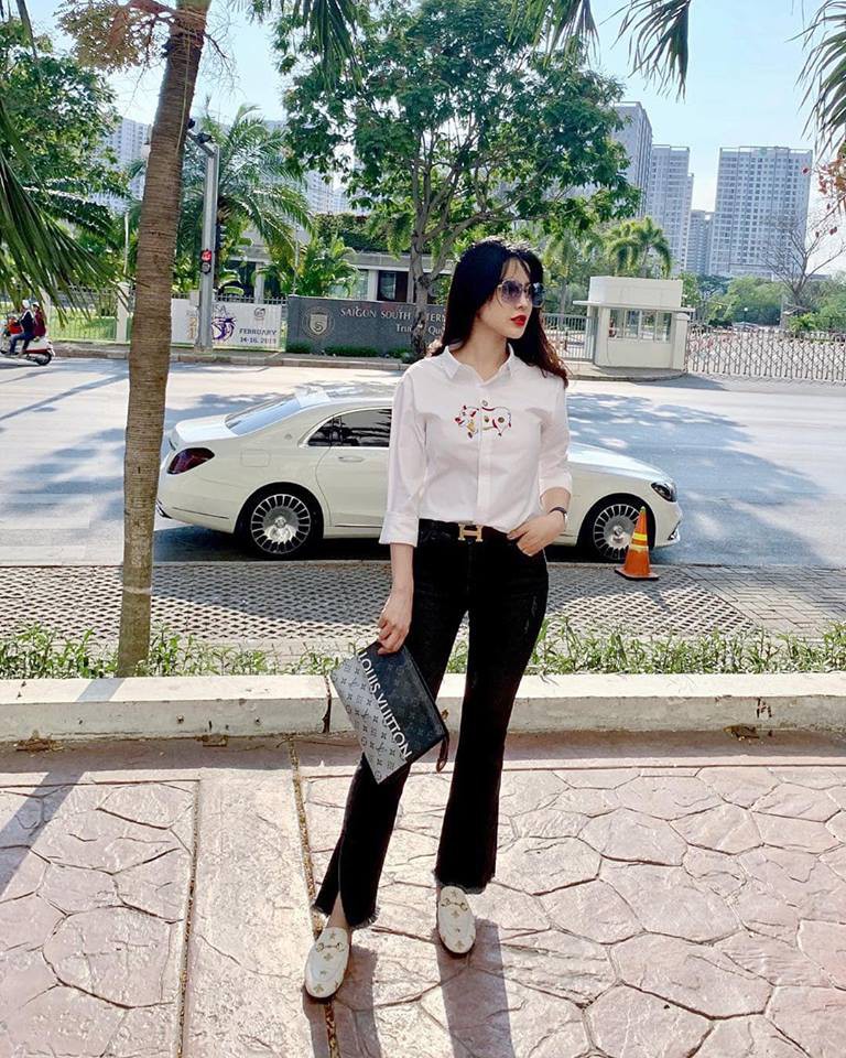 Đụng hàng hết Kỳ Duyên lại Diệp Lâm Anh, nhưng khuôn mặt của Miss Earth Phương Khánh mới là điều dân tình chú ý