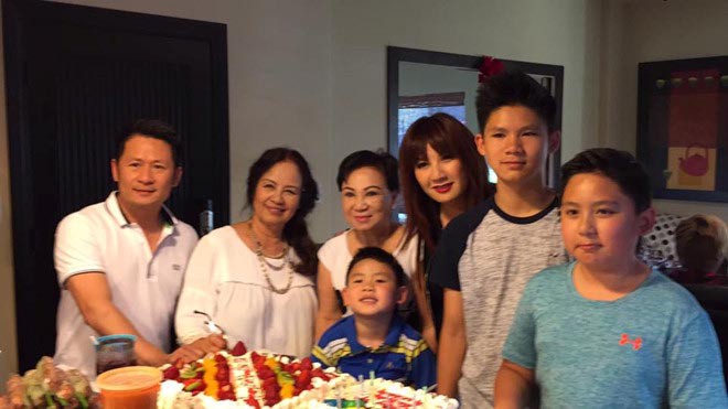 Vụ ly hôn kỳ lạ của Bằng Kiều: Trợ cấp 2 tỷ mỗi năm, đưa vợ cũ đi du lịch hâm nóng tình cảm