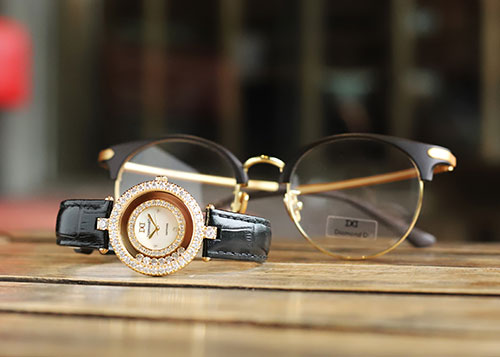 Đồng hồ nữ Diamond D giới thiệu bộ sưu tập cho ngày quốc tế phụ nữ 8/3 kèm khuyến mại đến 20% Đồng hồ nữ Diamond D giới thiệu bộ sưu tập cho ngày quốc tế phụ nữ 8/3 kèm khuyến mại đến 20%