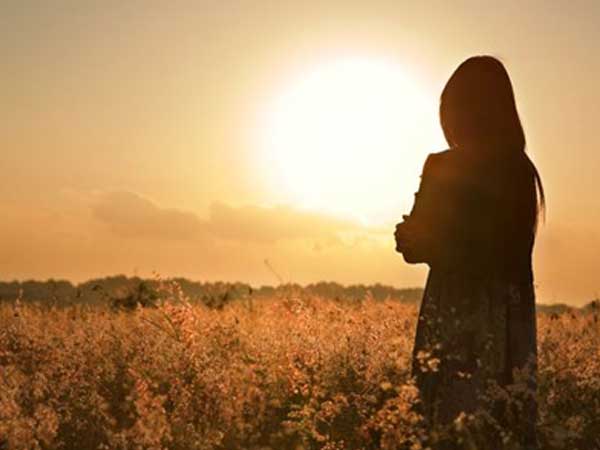 Cái tát của chồng đẩy tôi vào vòng tay người khác