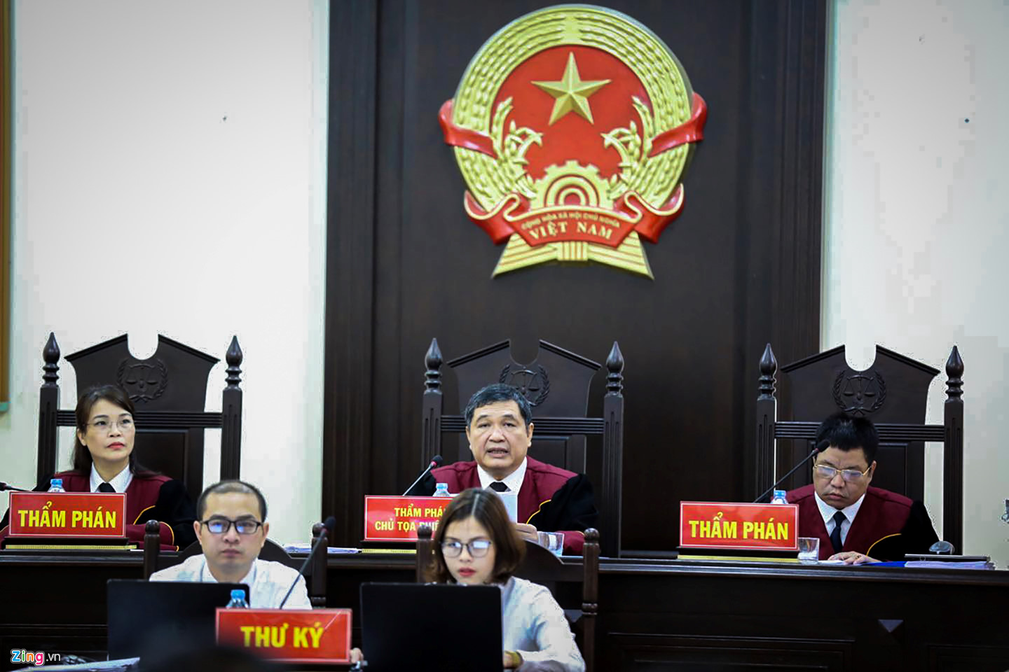 Trăm cảnh sát cơ động bảo vệ phiên xử đường dây đánh bạc nghìn tỷ