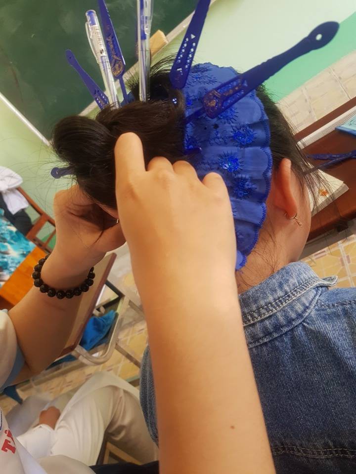 Loạt ảnh thể hiện đầy đủ bản chất của đám học trò: Nghịch ngợm, lầy lội nhưng cũng sáng tạo chẳng kém ai