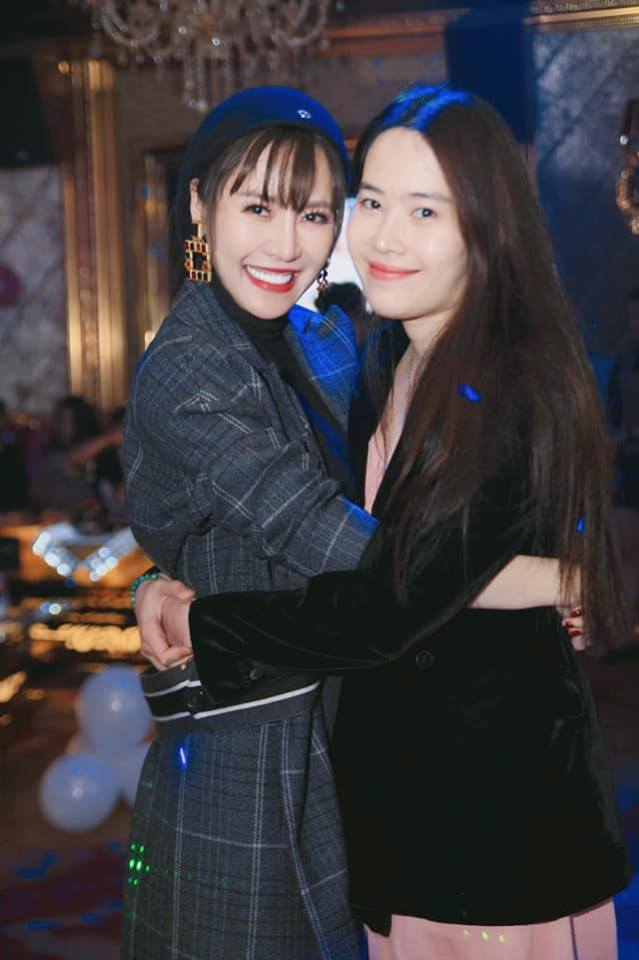 Nam Em bị nghi ngờ đi khám thai khi bị bắt gặp vào bệnh viện nhưng phản ứng của cư dân mạng mới là điều bất ngờ