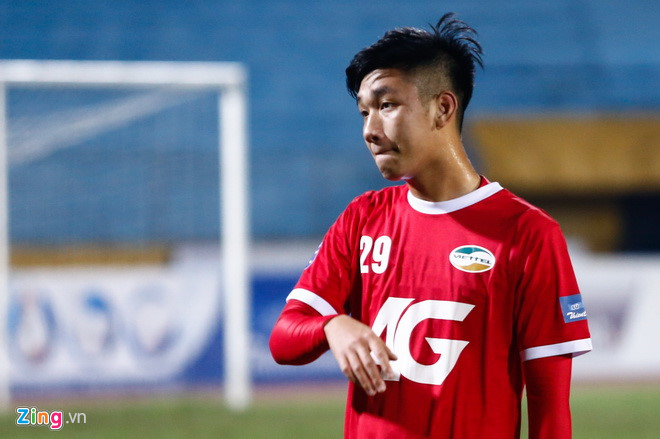 Hot boy U23 Việt Nam tuột dốc không phanh từ World Cup U20