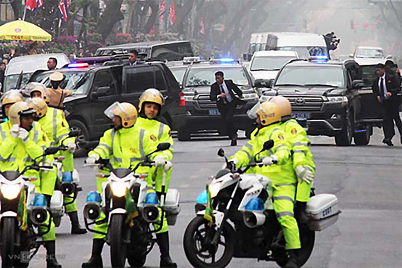 Ông Kim Jong-un được bảo vệ thế nào trong khách sạn ở Hà Nội