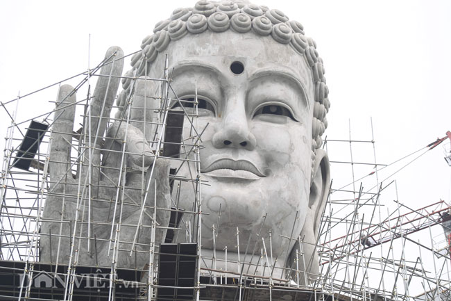 Video ảnh: Ngắm đại tượng Phật lớn nhất Đông Nam Á ở Hà Nội dần thành hình