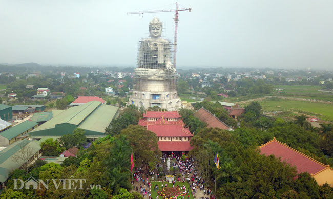 Video ảnh: Ngắm đại tượng Phật lớn nhất Đông Nam Á ở Hà Nội dần thành hình