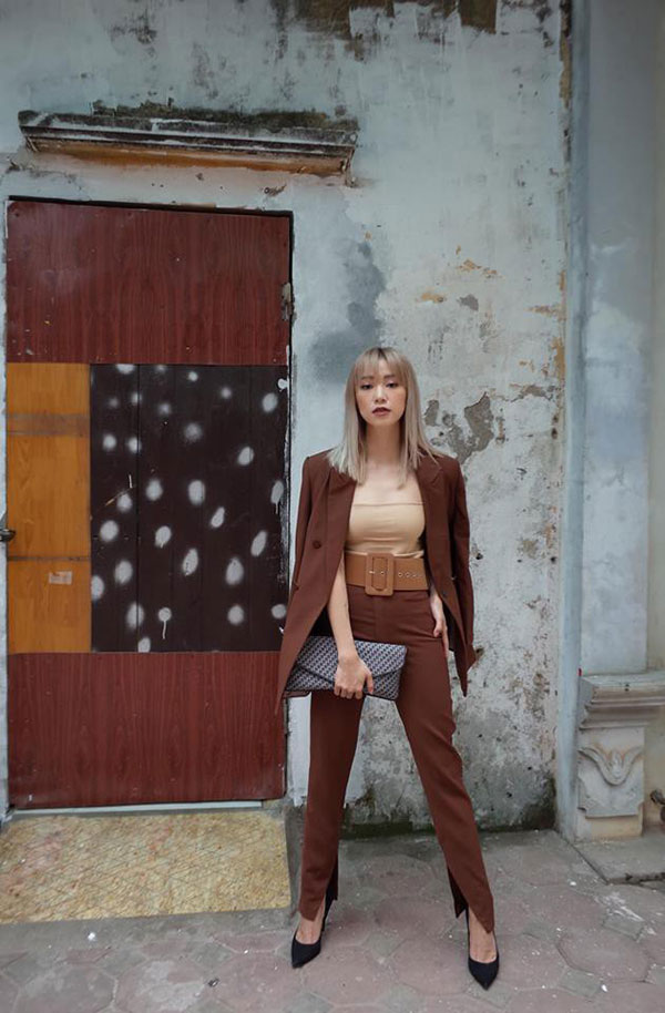 Hà Hồ phô trương ngực trần, Quỳnh Anh Shyn phải mượn áo để chinh chiến street style với dàn sao quốc tế tại Paris