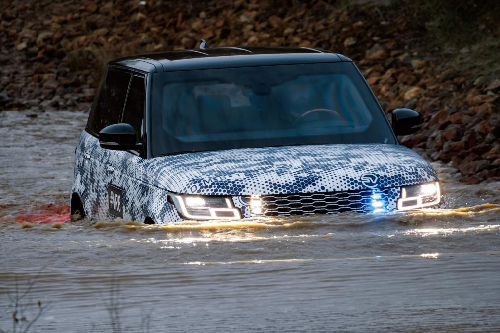 SUV chống đạn Range Rover Sentinel 2019, vũ khí của đại gia SUV chống đạn Range Rover Sentinel 2019, vũ khí của đại gia