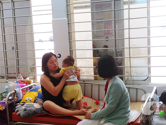 Dịch sởi, sốt xuất huyết vẫn đang hoành hành tại TP.HCM: 50% số người mắc nằm ở độ tuổi nguy hiểm này